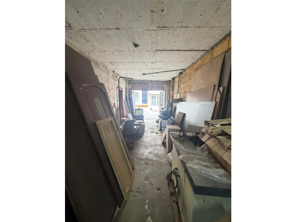 EDIFICIO EN VENTA- BARRIO LA CONDORDIA - 5