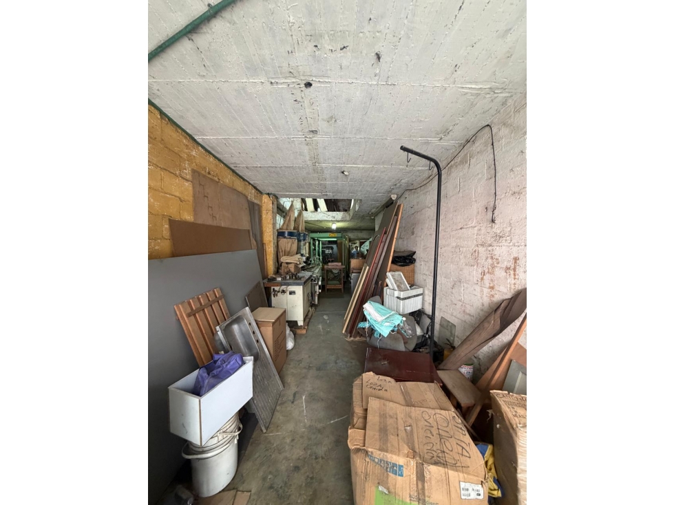 EDIFICIO EN VENTA- BARRIO LA CONDORDIA - 4