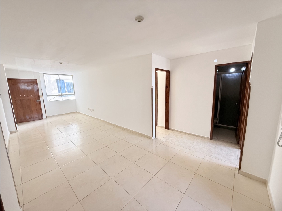 APARTAMENTO EN VENTA EDIFICIO EL PORTAL DEL SOL - GRANADA — foto 2