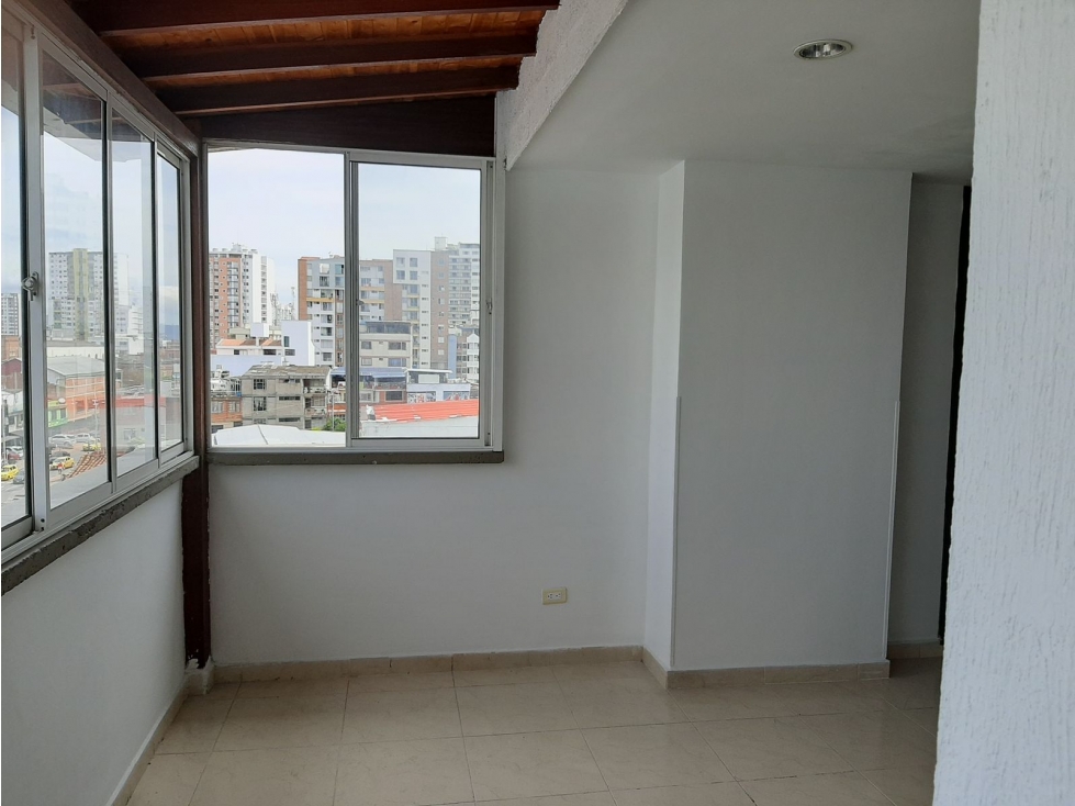 APARTAESTUDIO EN VENTA EDIF. PARQUE CENTRAL — foto 4
