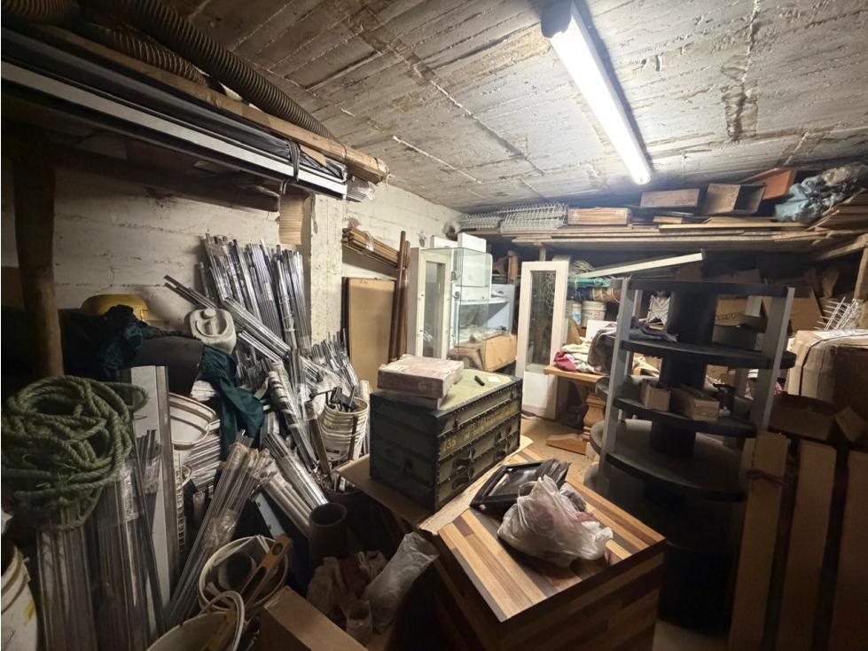 EDIFICIO EN VENTA- BARRIO LA CONDORDIA - 6