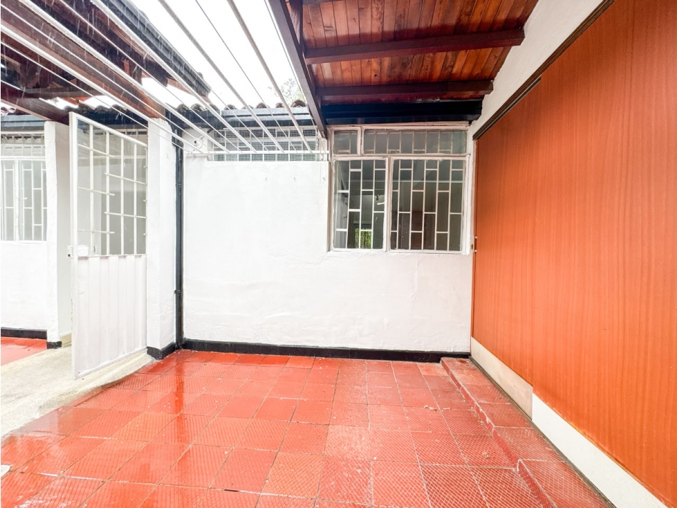 CASA EN VENTA BARRIO DIAMANTE II — foto 2