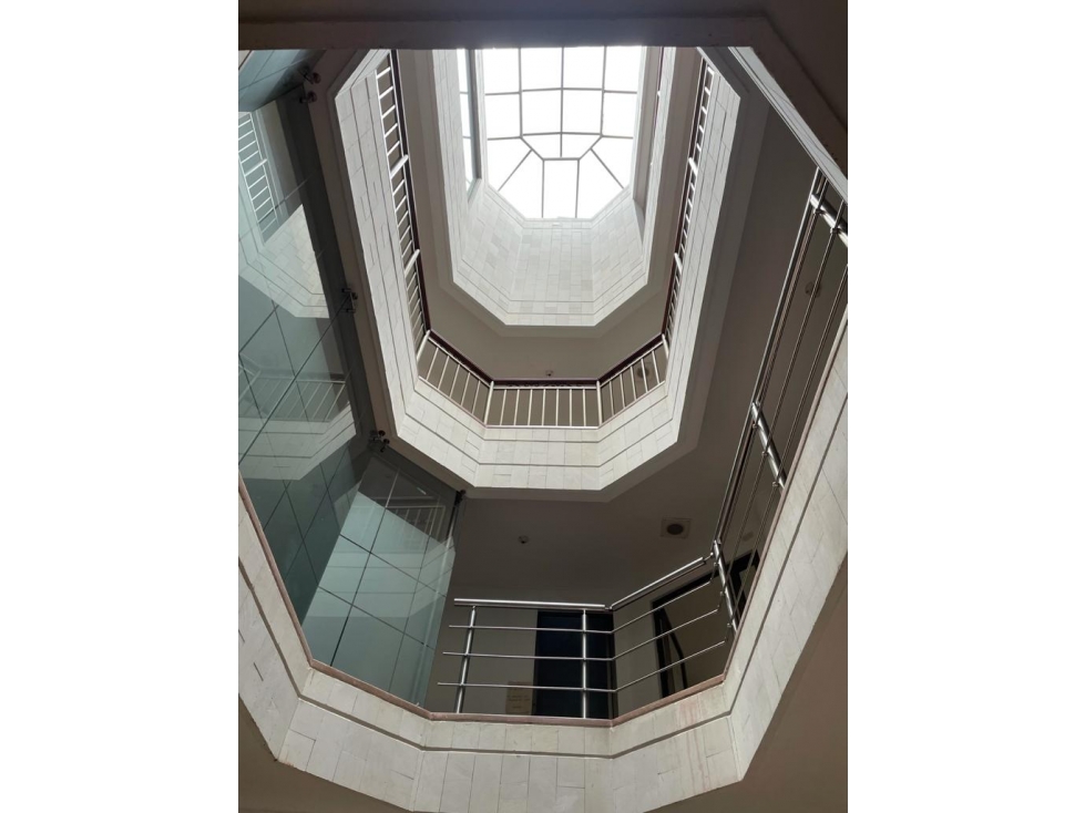 EDIFICIO EN VENTA CABECERA DEL LLANO - 2