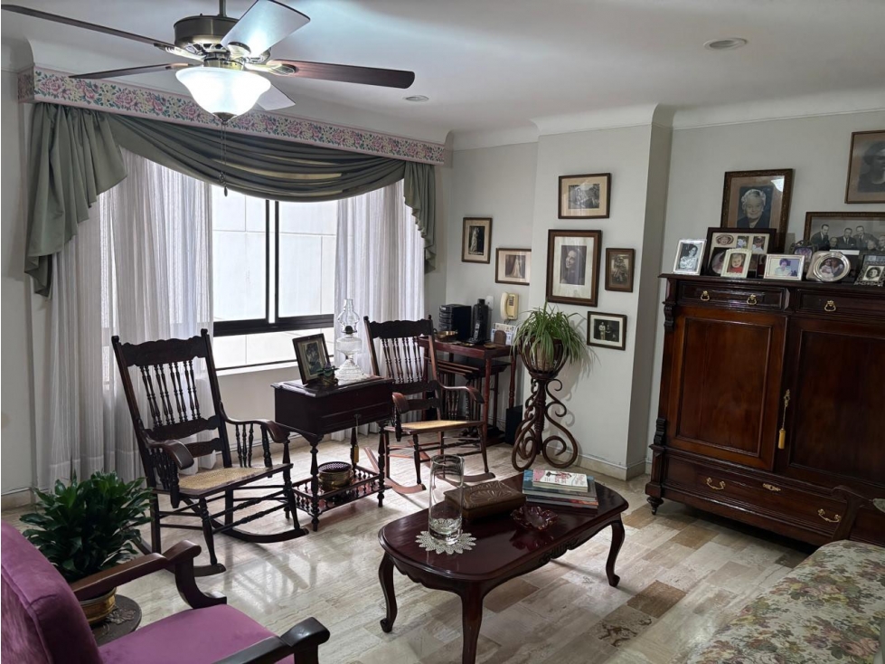 APARTAMENTO EN VENTA EDIF. TORRE ALTA - CABECERA — foto 4