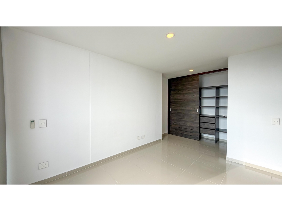 APARTAMENTO EN VENTA EDIF. RESERVA DEL PARQUE - ALTOS DE CABECERA — foto 6