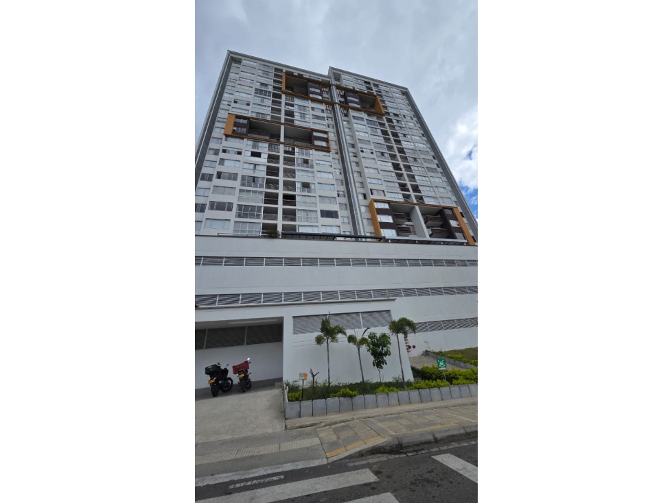 APARTAMENTO EN VENTA CONJ. MONSERRAT - ABADIAS