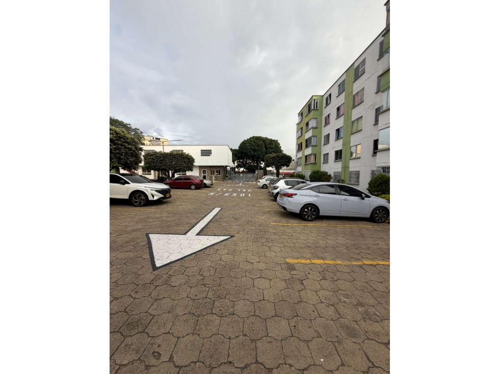 APARTAMENTO EN VENTA CONJ. SAMANES IV - REAL DE MINAS — foto 2