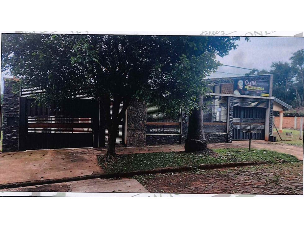 EN VENTA CASA EN ENCARNACION - 1