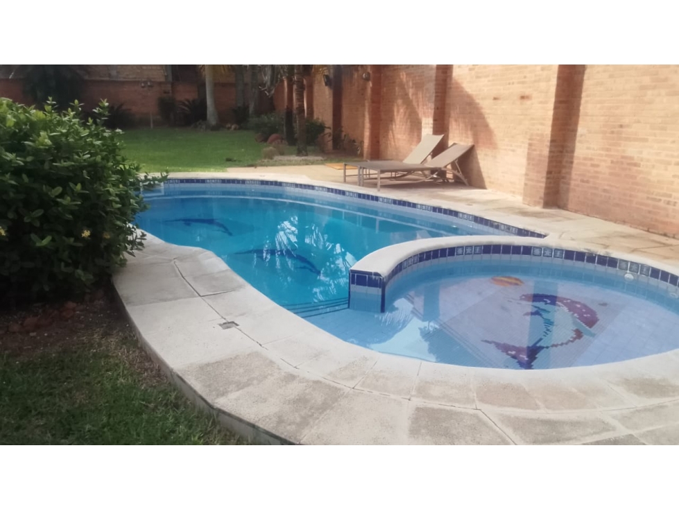 EN VENTA LUJOSA CASA EN LAMBARE ZONA CENTRICA - 3