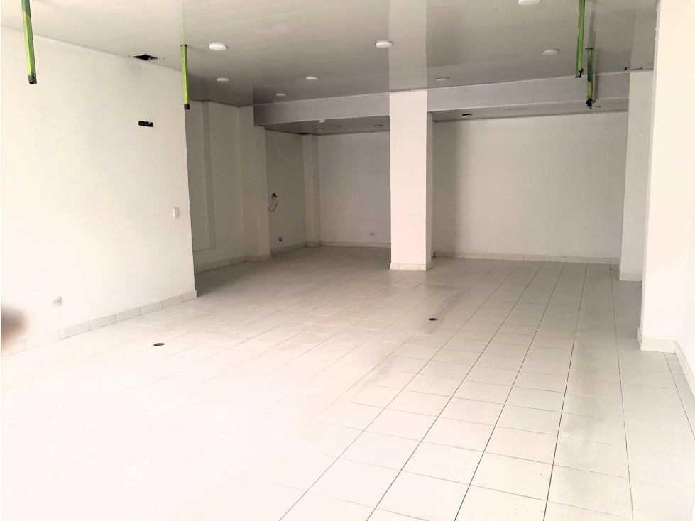 ARRIENDO LOCAL PRIMER PISO VILLA DEL PRADO - 2