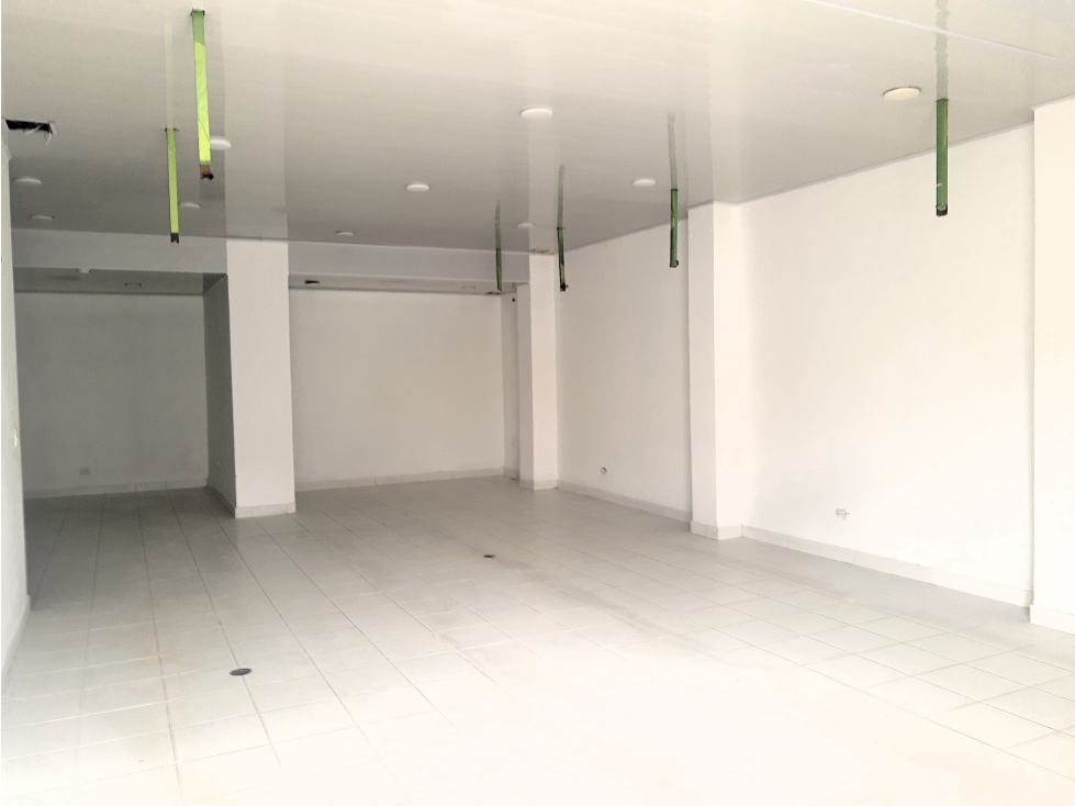 ARRIENDO LOCAL PRIMER PISO VILLA DEL PRADO - 3