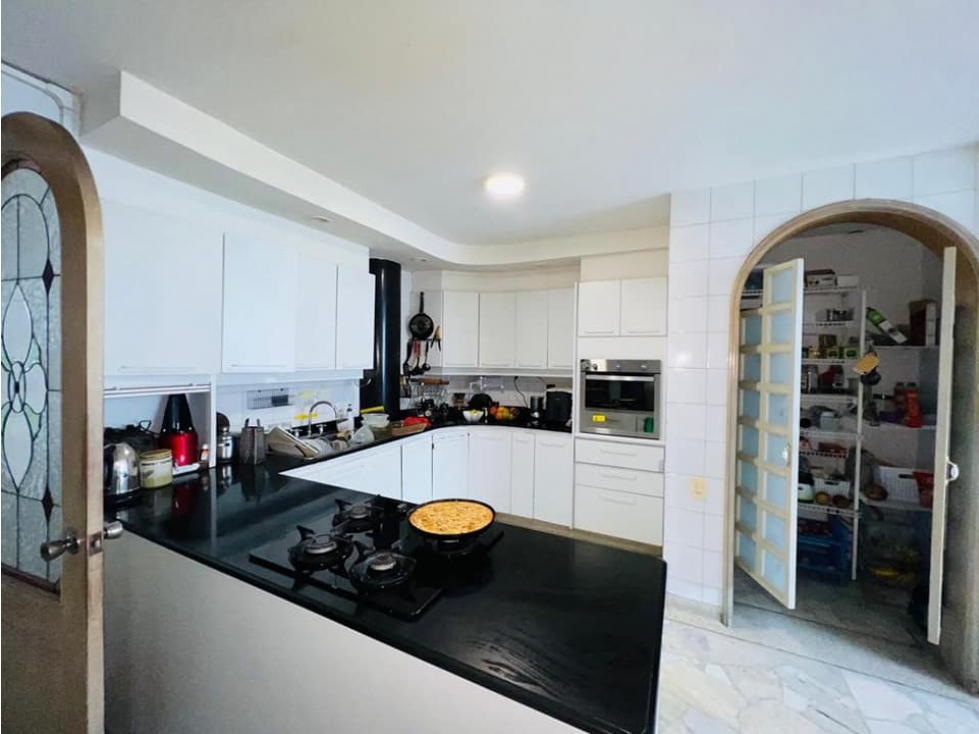 EN VENTA LUJOSA Y EXCLUSIVA MANSION EN PINARES DE SAN MARTíN, PEREIRA — foto 5