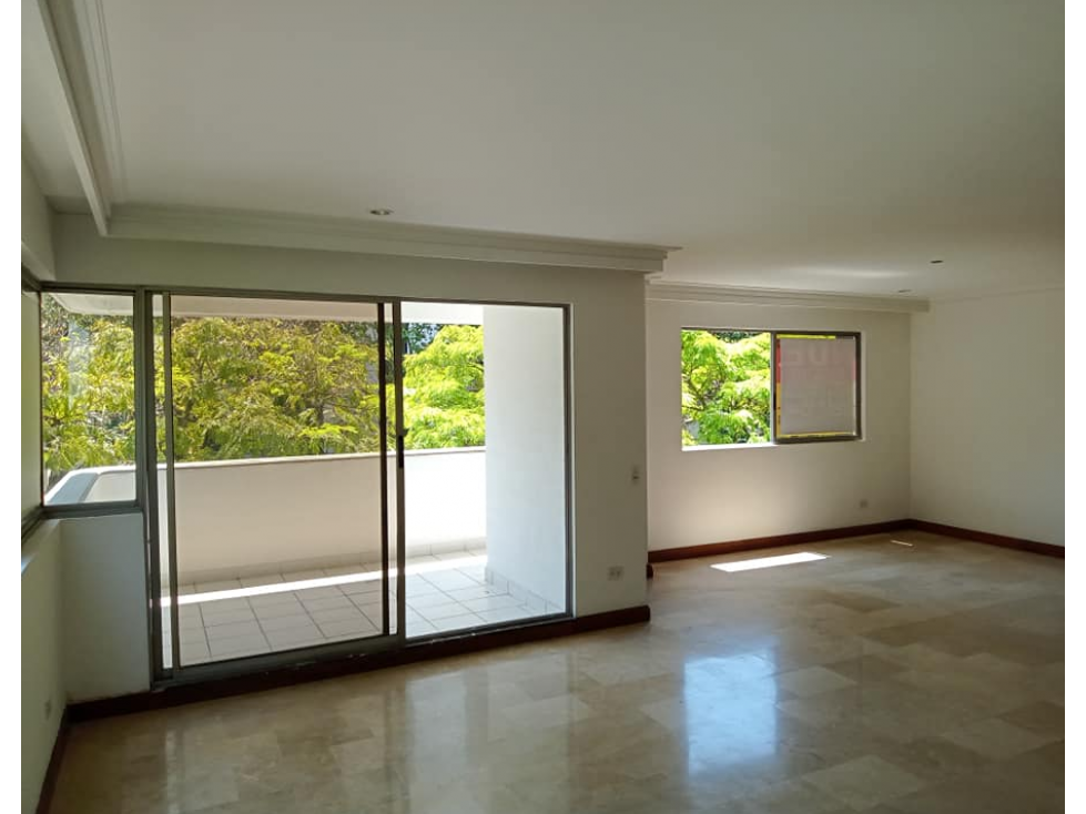 EN VENTA EXCEPCIONAL APARTAMENTO EN PINARES DE SAN MARTÍN, PEREIRA