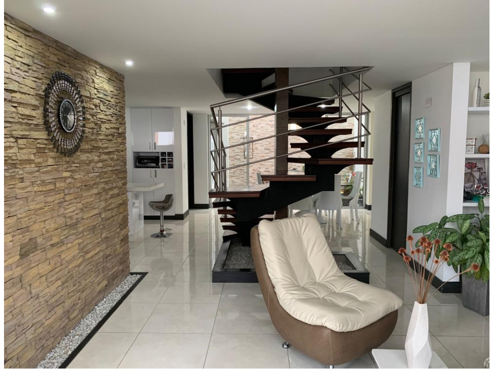 EN VENTA CASA EN CONJUNTO RESIDENCIAL EN LA VILLA OLIMPICA, PEREIRA