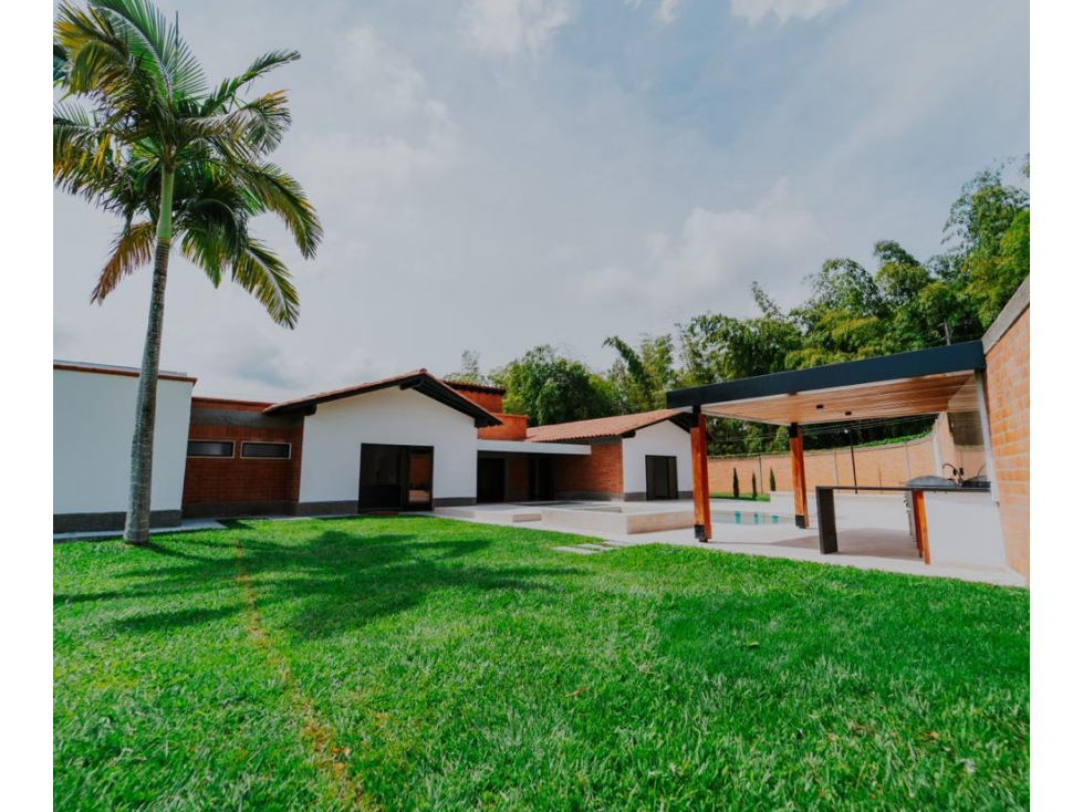 EN VENTA ESPECTACULAR CASA CAMPESTRE EN CONDOMINIO