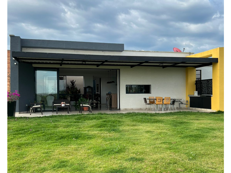 EN VENTA CASA CAMPESTRE EN CONDOMINIO