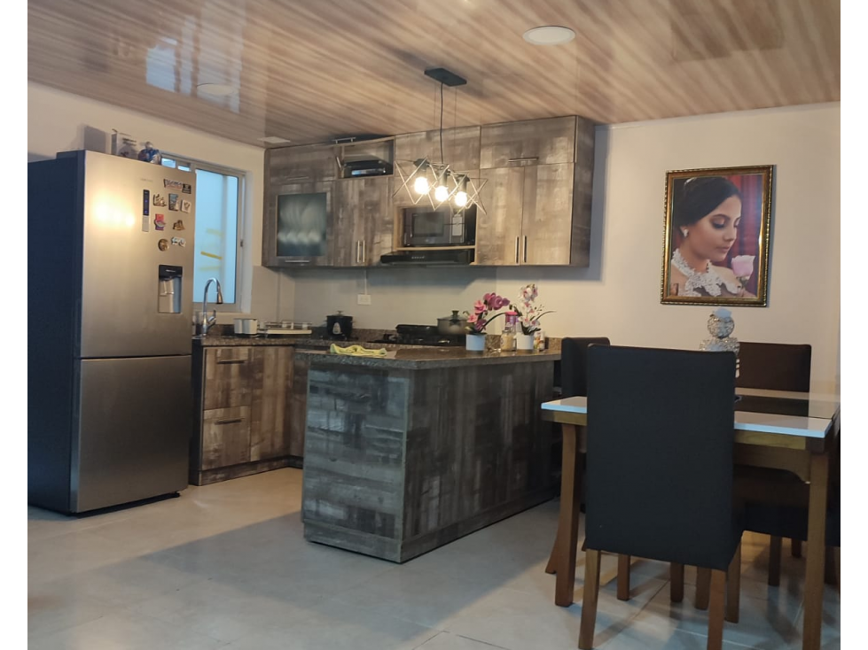 SE VEN-PERMUTA CASA DÚPLEX EN LA PRADERA, DOSQUEBRADAS