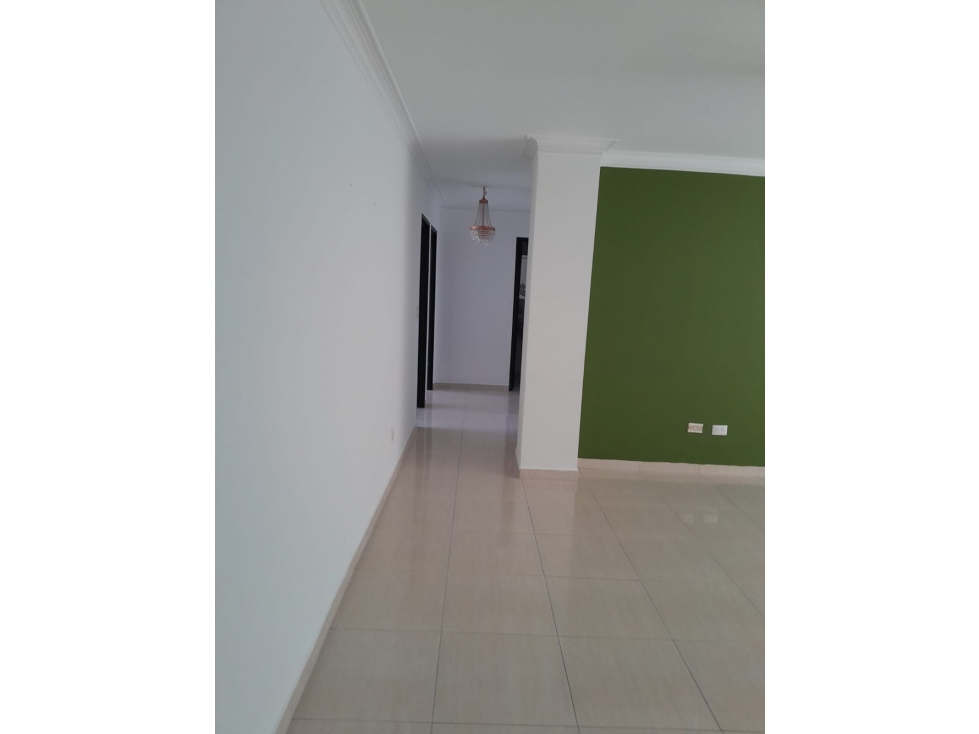 EN VENTA EXCLUSIVO APARTAMENTO EN SECTOR CIRCUNVALAR, PEREIRA — foto 2