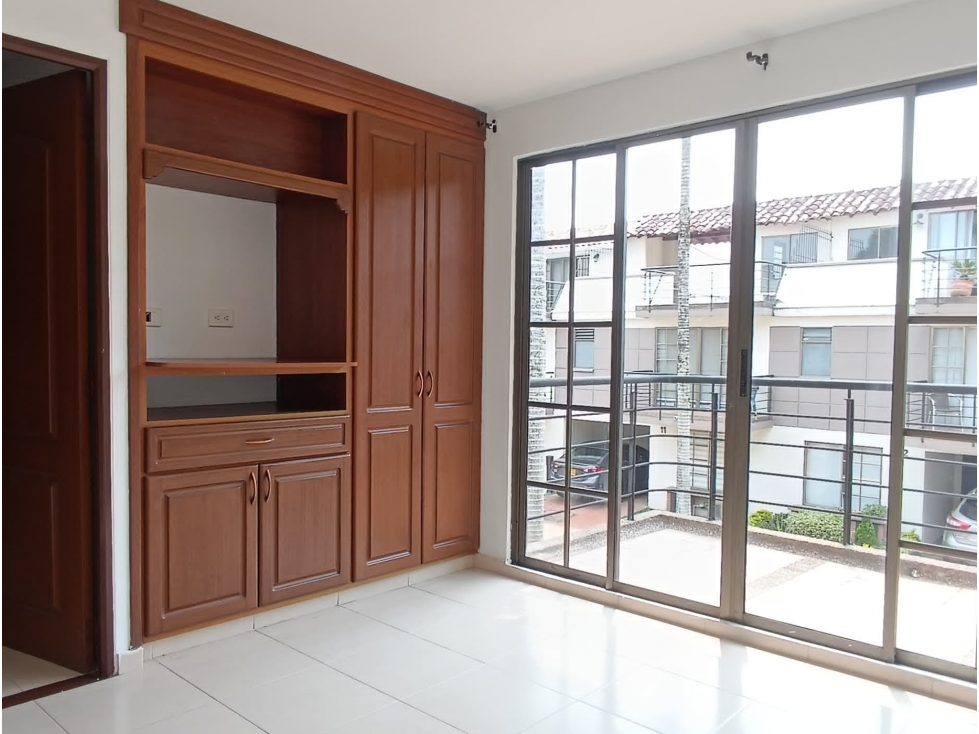 EN VENTA CASA EN CONJNTO RESIDENCIAL AV SUR PEREIRA