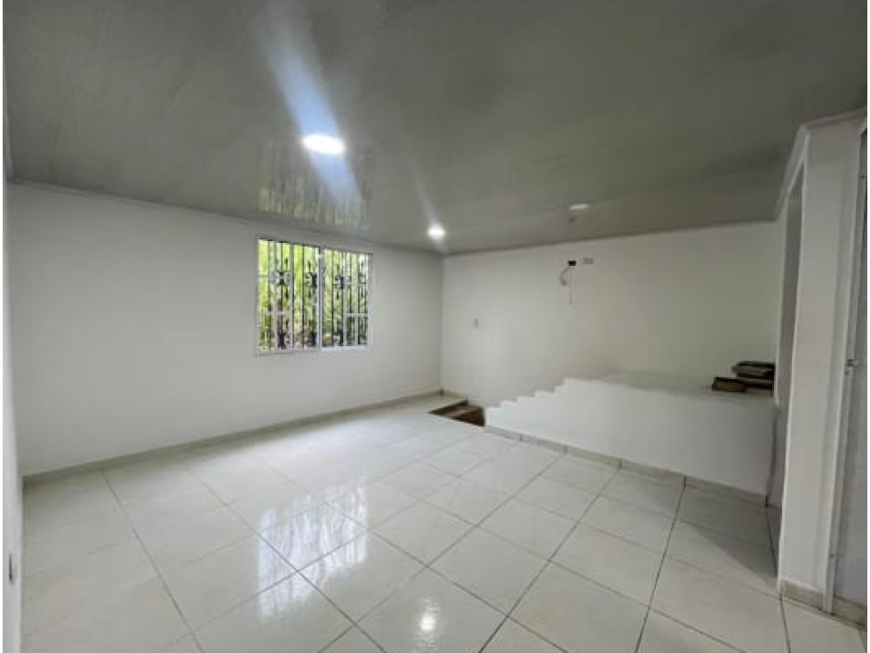 EN VENTA CASA DÚPLEX ESQUINERA EN, DOSQUEBRADAS, RISARALDA
