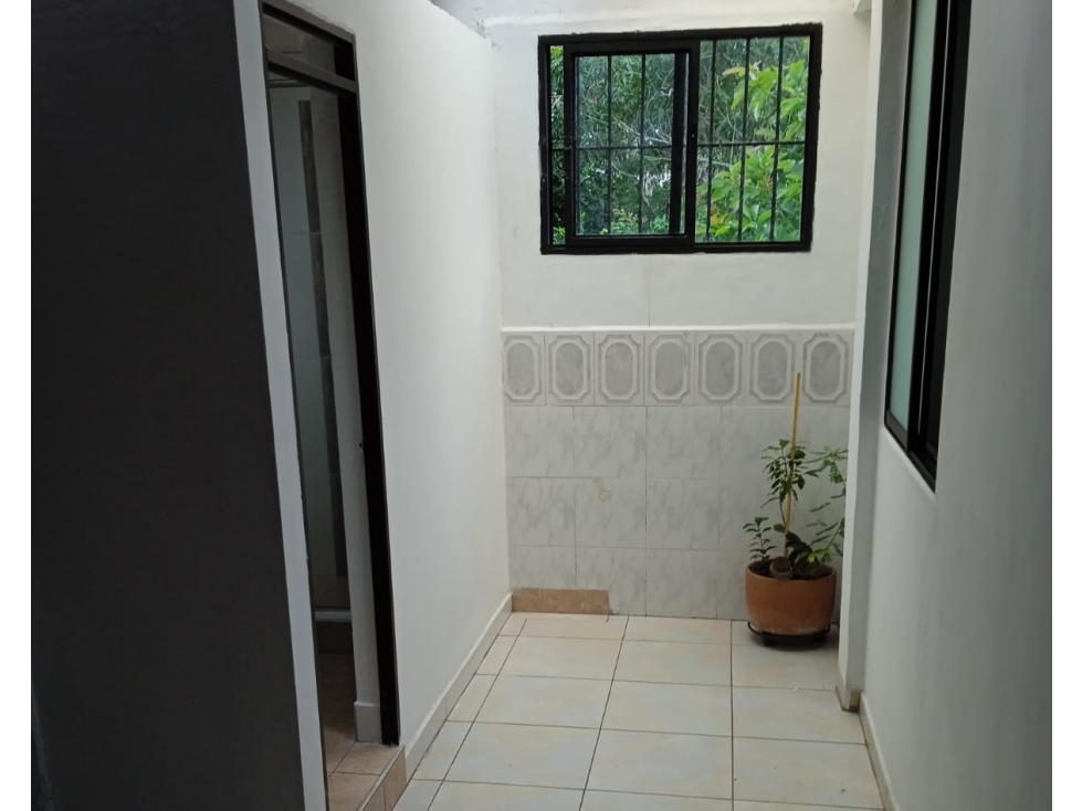 EN VENTA CASA DE DOS PISOS INDEPENDIENTES EN EL POBLADO II, PEREIRA