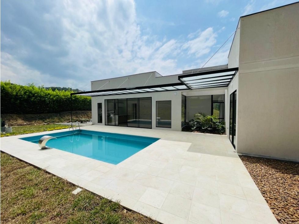 EN VENTA CASA CAMPESTRE TOTALMENTE NUEVA EN CONDOMINIO CAMPESTRE — foto 2
