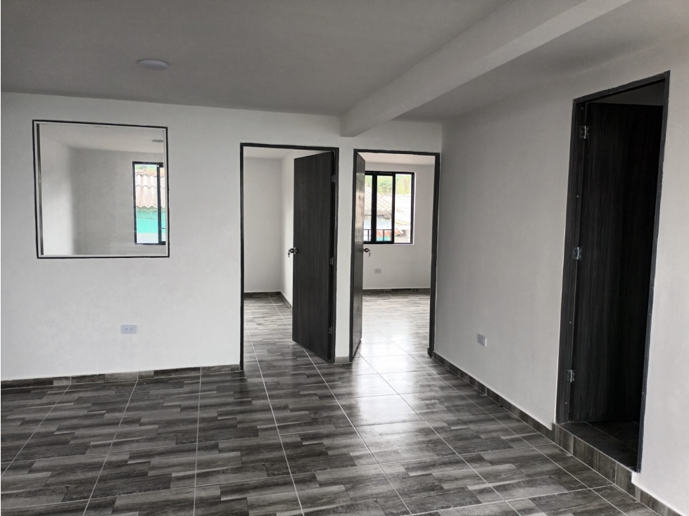 EN VENTA CASA SEGUNDO PISO, ACABADOS DE LUJO EN BELALCAZAR, CALDAS - 5