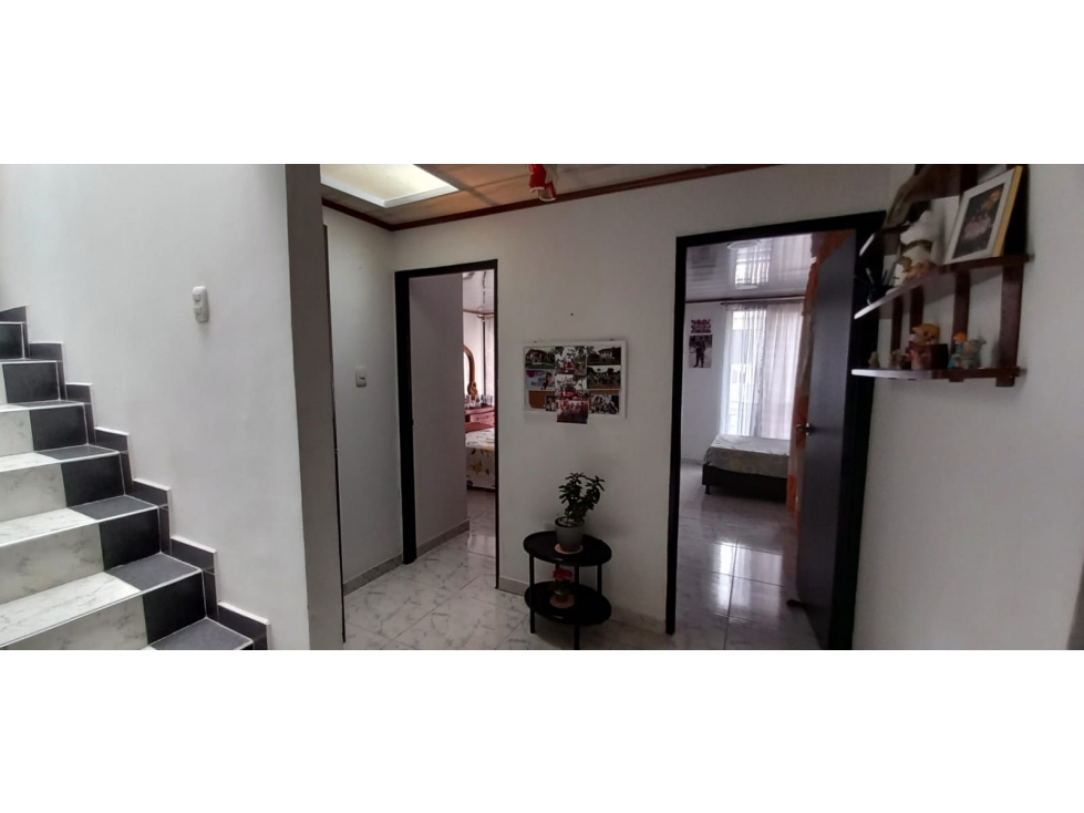 EN VENTA CASA DE 3 NIVELES EN SAMARIA, PEREIRA, RISARALDA — foto 3