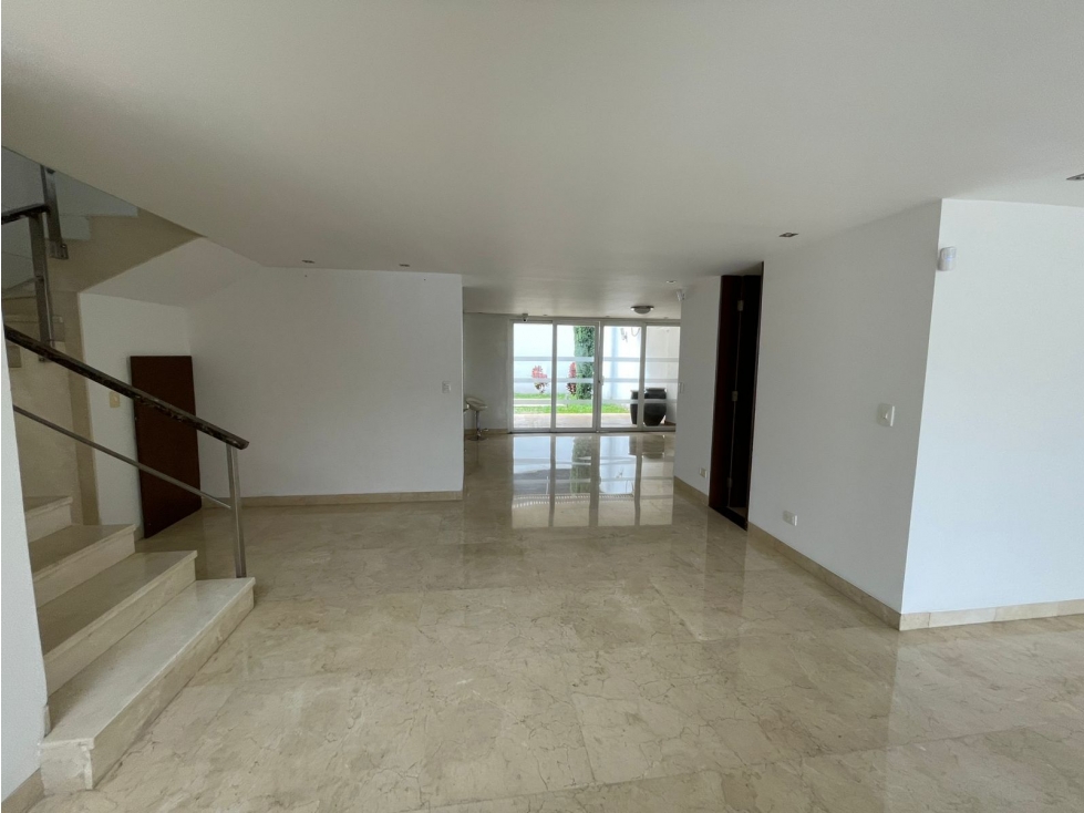 EN VENTA LUJOSA CASA EN PINARES DE SAN MARTÍN, PEREIRA, RISARALDA — foto 2