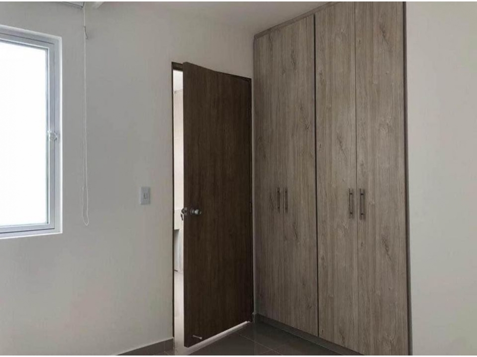 EN VENTA TORRE DE TRES PISOS INDEPENDIENTES, POBLADO II, PEREIRA — foto 4