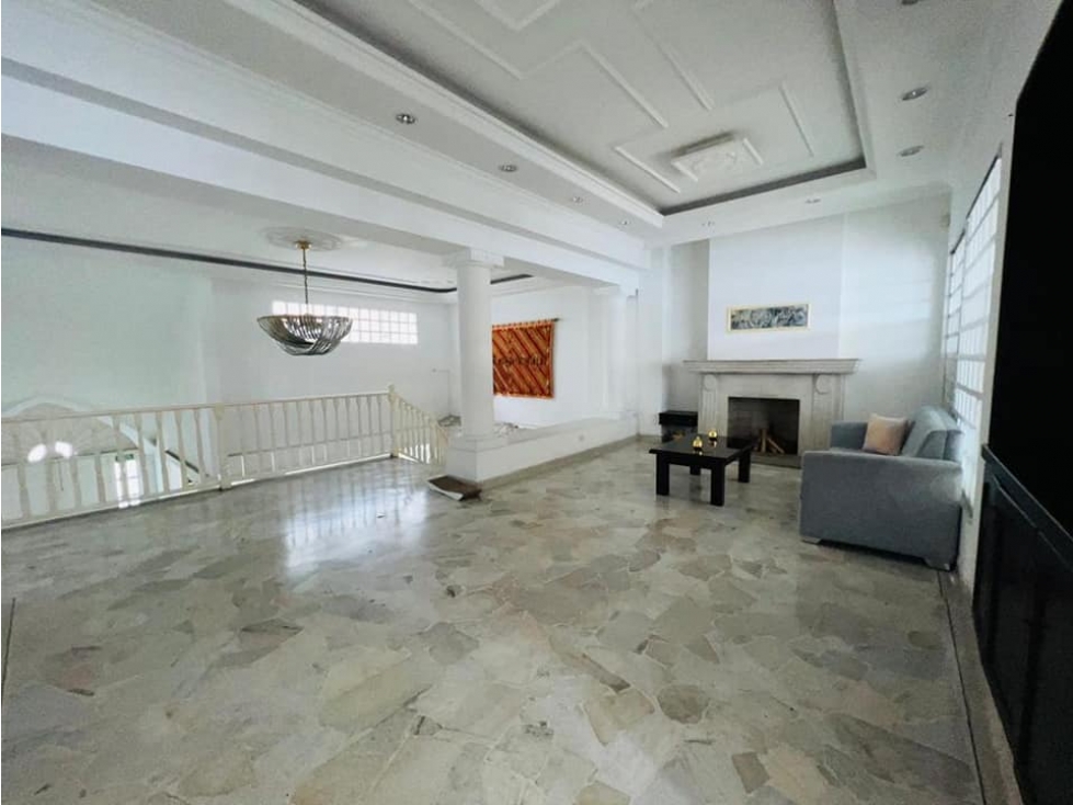 EN VENTA LUJOSA Y EXCLUSIVA MANSION EN PINARES DE SAN MARTíN, PEREIRA — foto 4