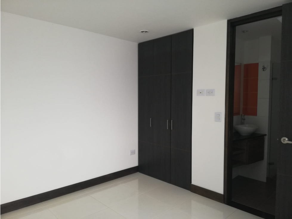 EN VENTA CASA DE DOS PISOS EN BARRIO LA VILLA, PEREIRA — foto 6