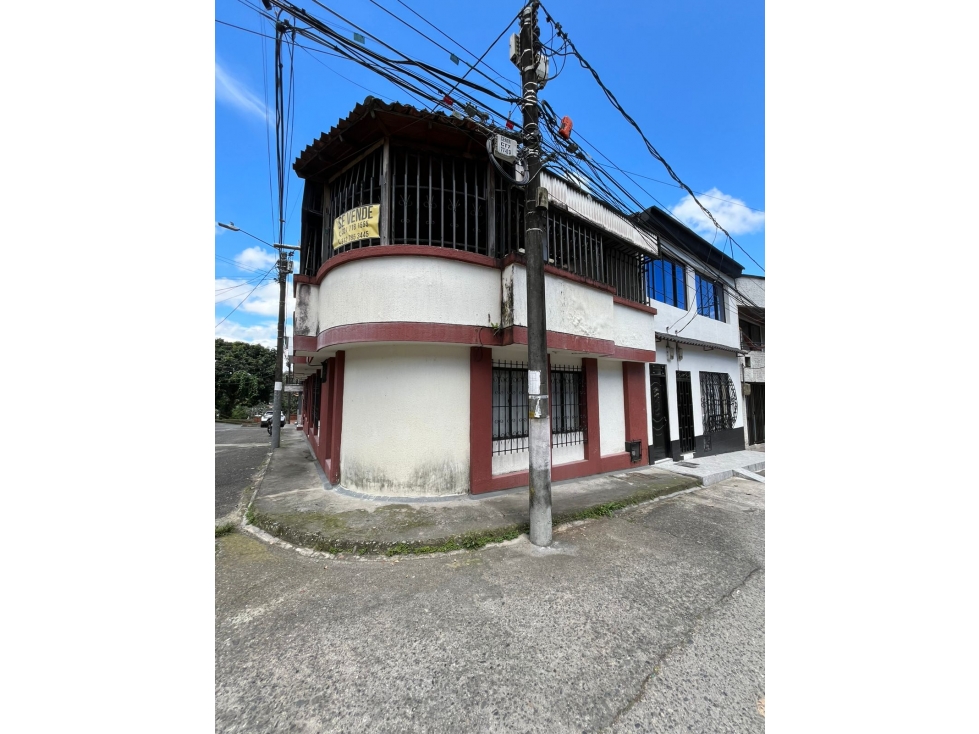 CASA ESQUINERA CERCA AL CENTRO DE PEREIRA — foto 3