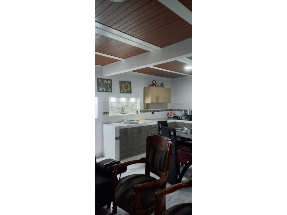 EN VENTA CASA DE 3 NIVELES EN SAMARIA, PEREIRA, RISARALDA — foto 2