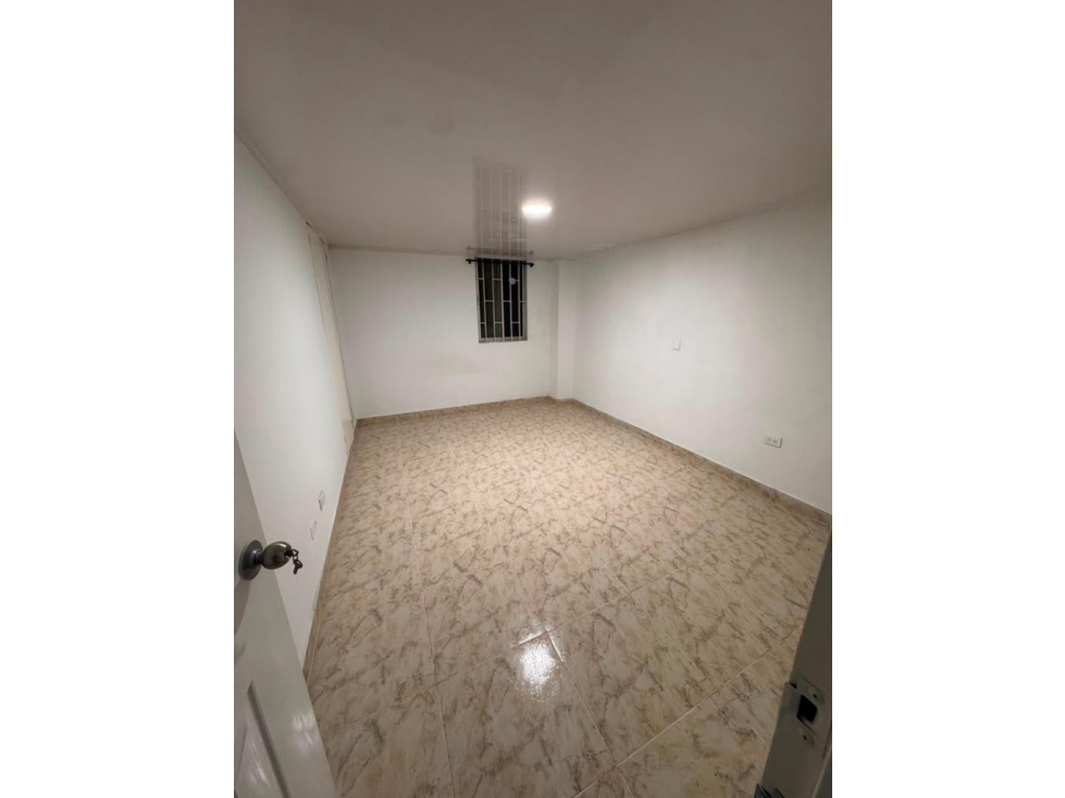 EN VENTA O SE PERMUTA | Apartamento en la zona del Terminal, Pereira — foto 5