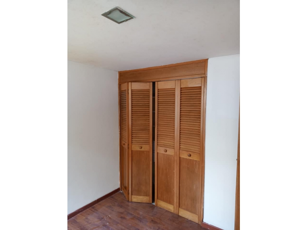 EN VENTA EXCELENTE APARTAMENTO EN SEGUNDO PISO EN LOS ALPES, PEREIRA — foto 5