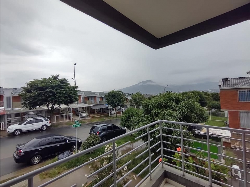 EN VENTA CASA DÚPLEX ESQUINERA, VEHICULAR, VILLA VERDE, PEREIRA — foto 5