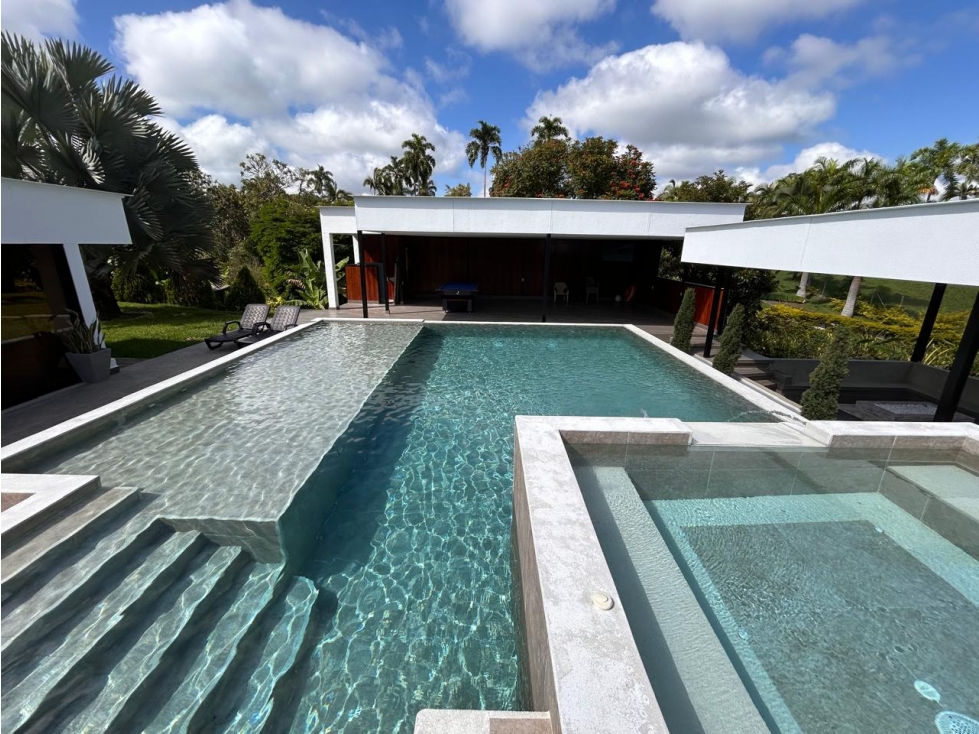 EN-VEN PERMUTA ESPECTACULAR CASA CAMPESTRE EN CERRITOS, PEREIRA — foto 2