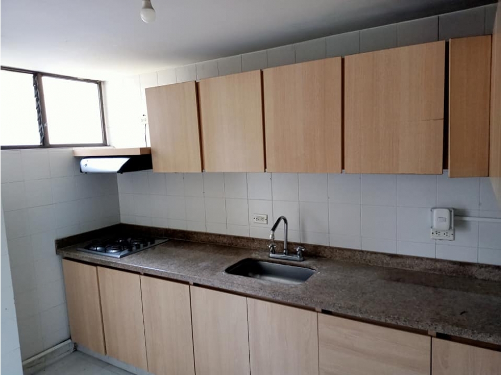 EN VENTA EXCELENTE APARTAMENTO EN SEGUNDO PISO EN LOS ALPES, PEREIRA — foto 6