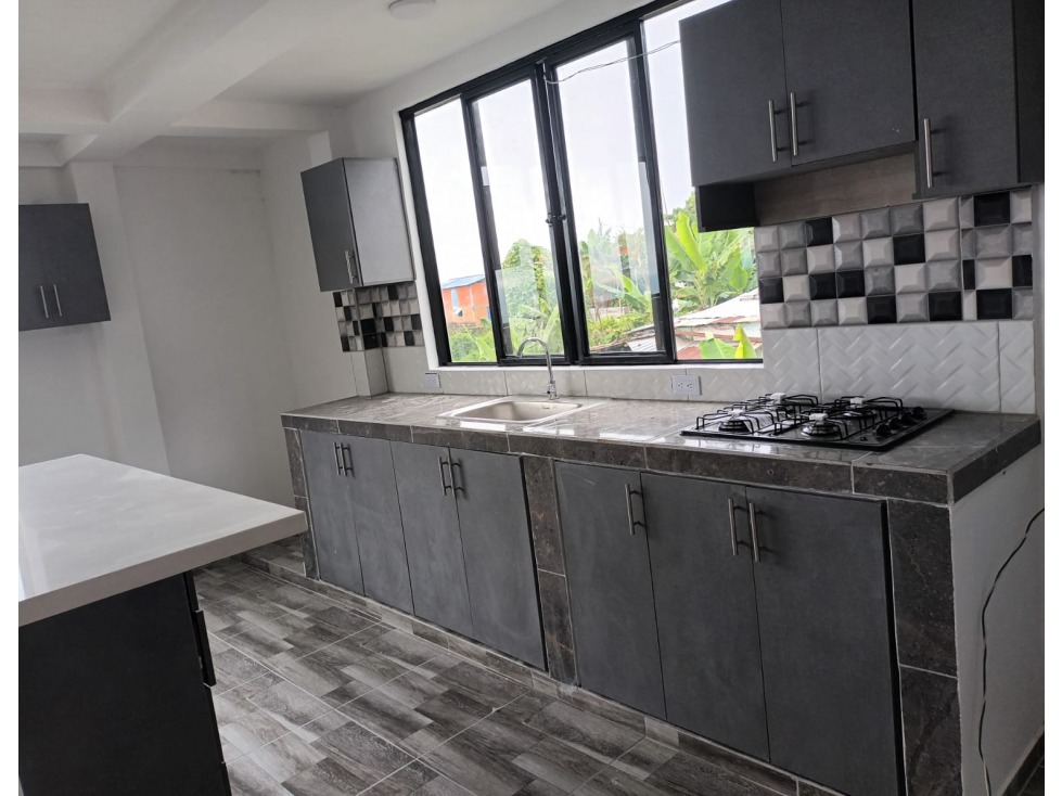EN VENTA CASA PRIMER PISO, ACABADOS DE LUJO EN BELALCAZAR, CALDAS - 1