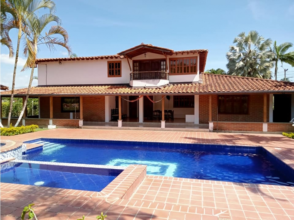 VEN-PERMUTO CASA CAMPESTRE INDEPENDIENTE EN SECTOR CAFELIA, CERRITOS — foto 2
