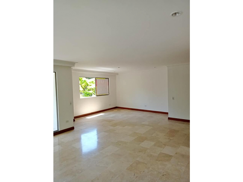 EN VENTA EXCEPCIONAL APARTAMENTO EN PINARES DE SAN MARTÍN, PEREIRA — foto 2
