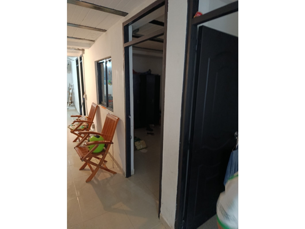 EN VENTA CASA DE DOS PISOS INDEPENDIENTES EN EL POBLADO II, PEREIRA — foto 2