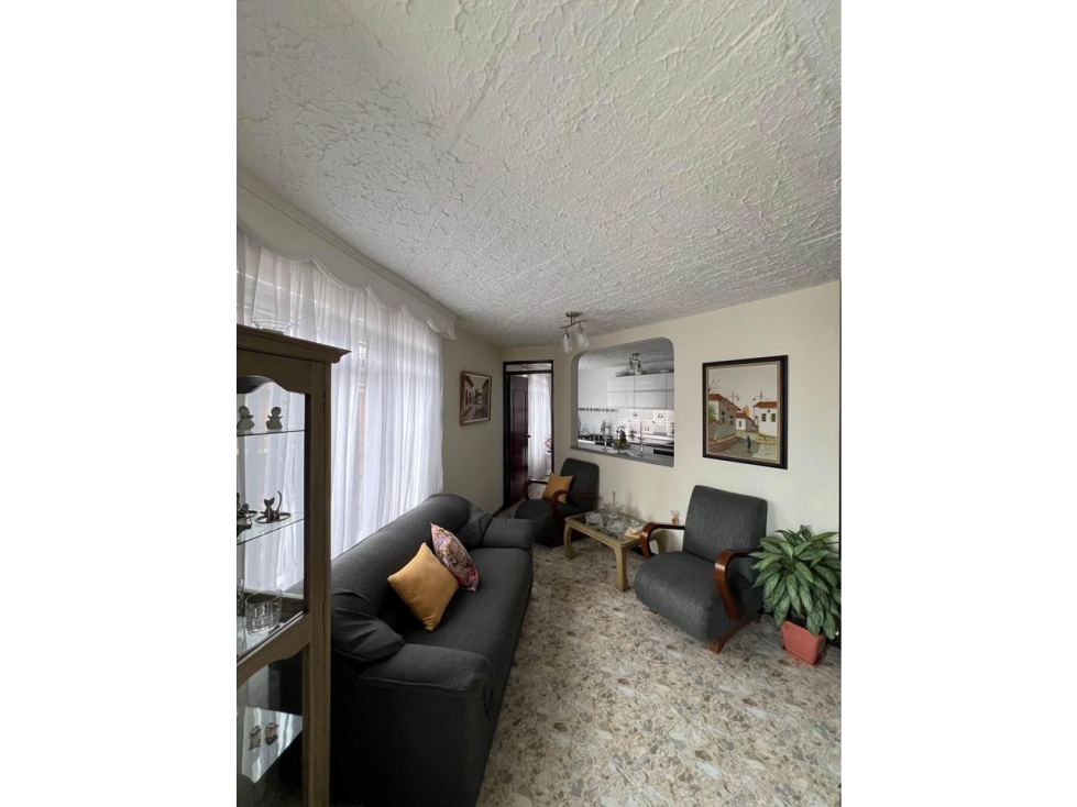 EN VEN-PERMUTA CASA BIFAMILIAR, TRES NIVELES, VEHICULAR, DOSQUEBRADAS — foto 4