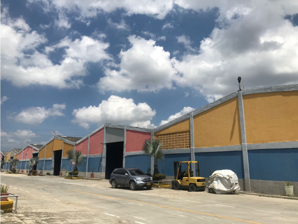 ALQUILER DE BODEGA EN CIRCUNVALAR CERCA A CARIBE VERDE - BARRANQUILLA — foto 4