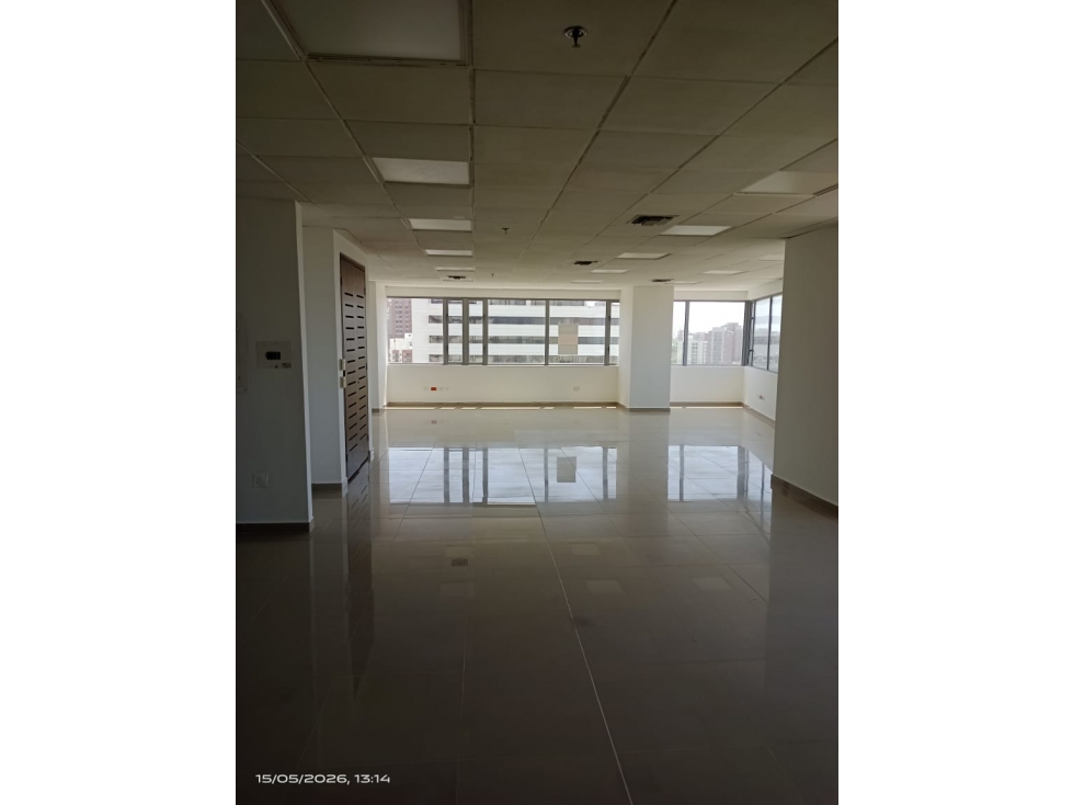 ALQUILER OFICINA SECTOR COUNTRY, BARRANQUILLA — foto 2