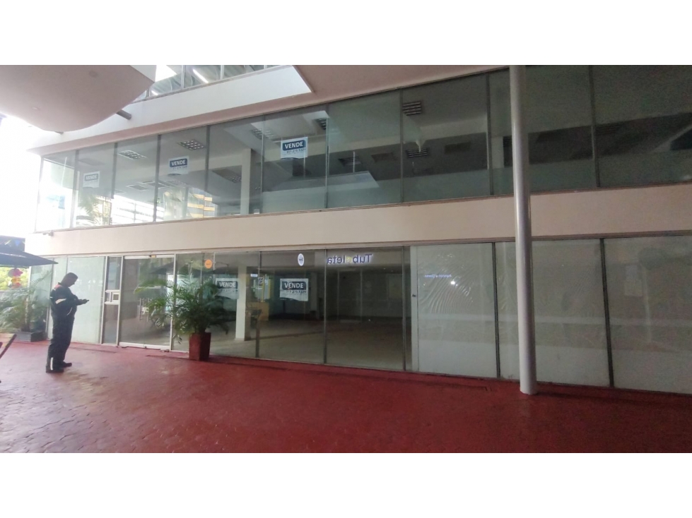 VENTA DE LOCAL COMERCIAL EN VILLA COUNTRY - BARRANQUILLA