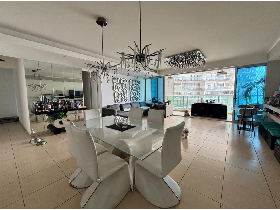 SE VENDE APARTAMENTO EN PH OASIS