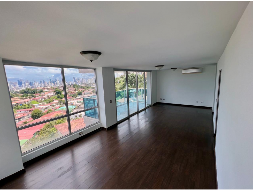 SE VENDE APARTAMENTO EN PH ZAHORI