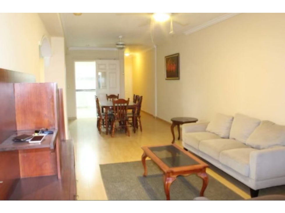 SE VENDE APARTAMENTO EN PH CORAL PLAZA